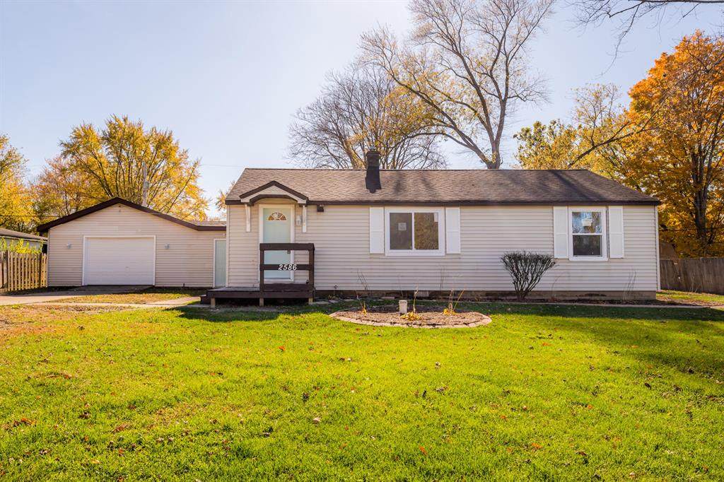 2586 Gregory Road - Photo 1