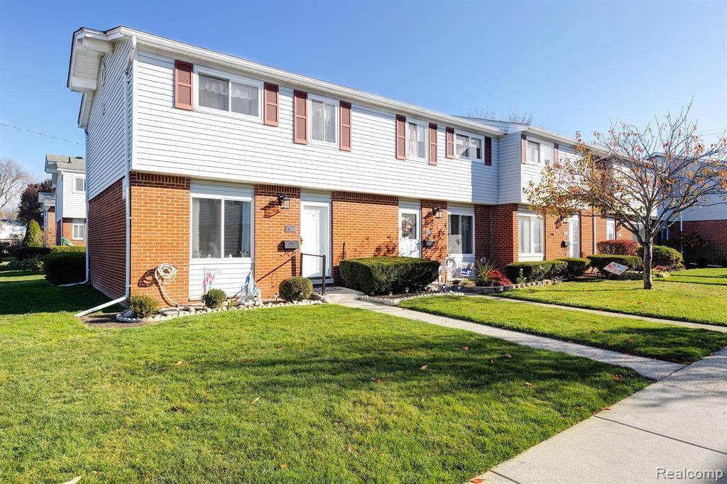 27814 Eastwick Square - Photo 1