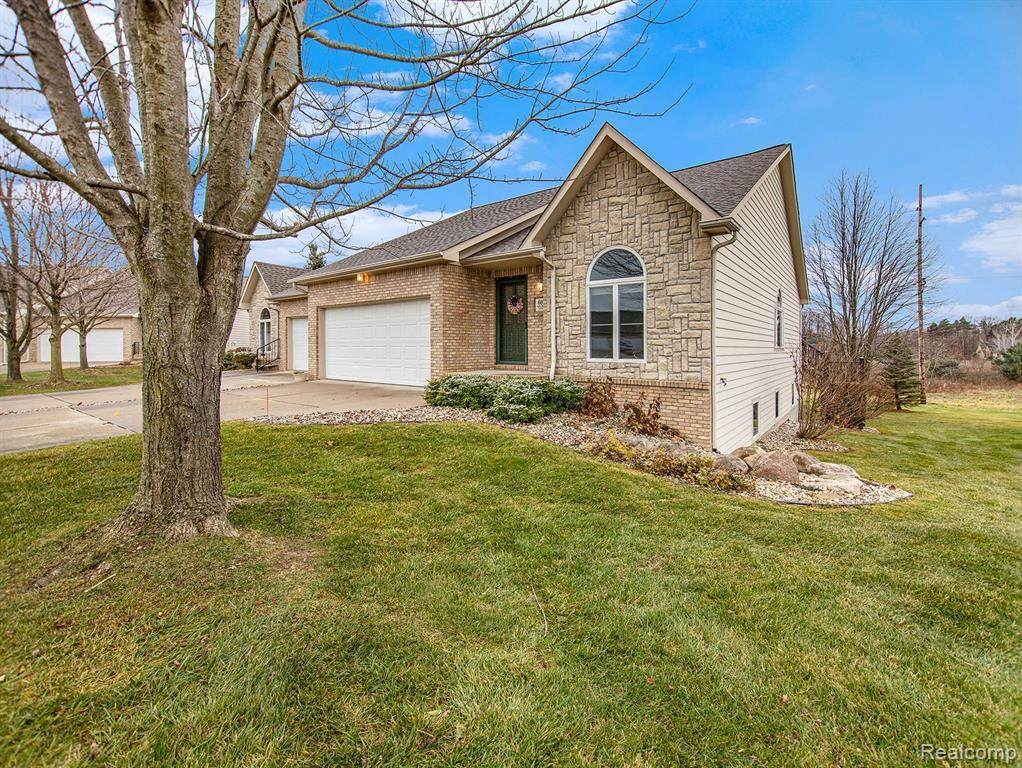 6072 Belmont Court - Photo 1