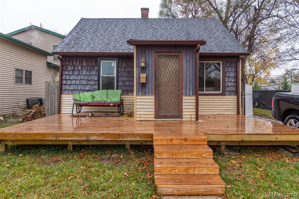 17352 Robert Street - Photo 1