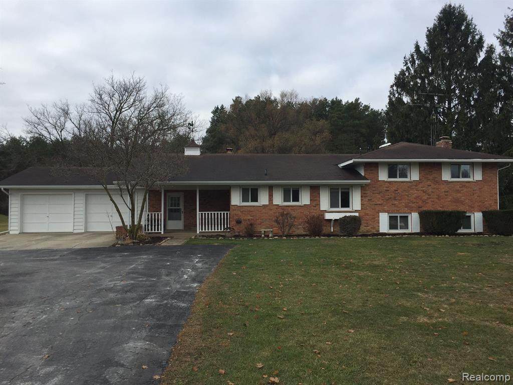 5657 Cribbins Road - Photo 1