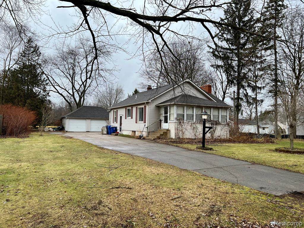 2385 Jones Road - Photo 1