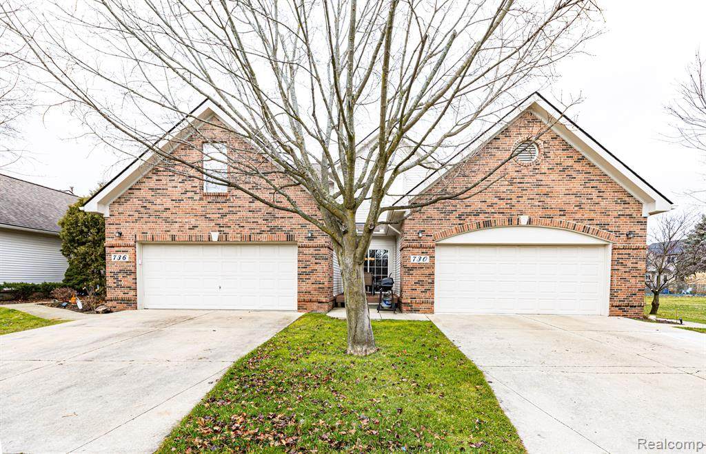 730 River Drive - Photo 1