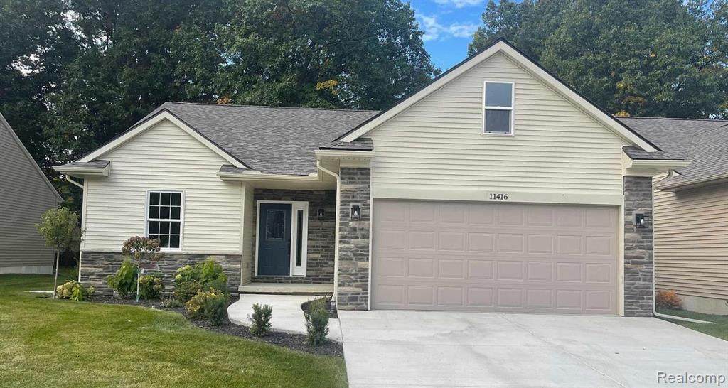 11416 Hidden Oaks Drive - Photo 1