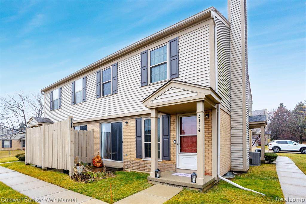 3134 Hidden Ridge Drive - Photo 1
