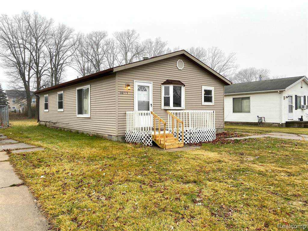 58715 Stevens Street - Photo 1