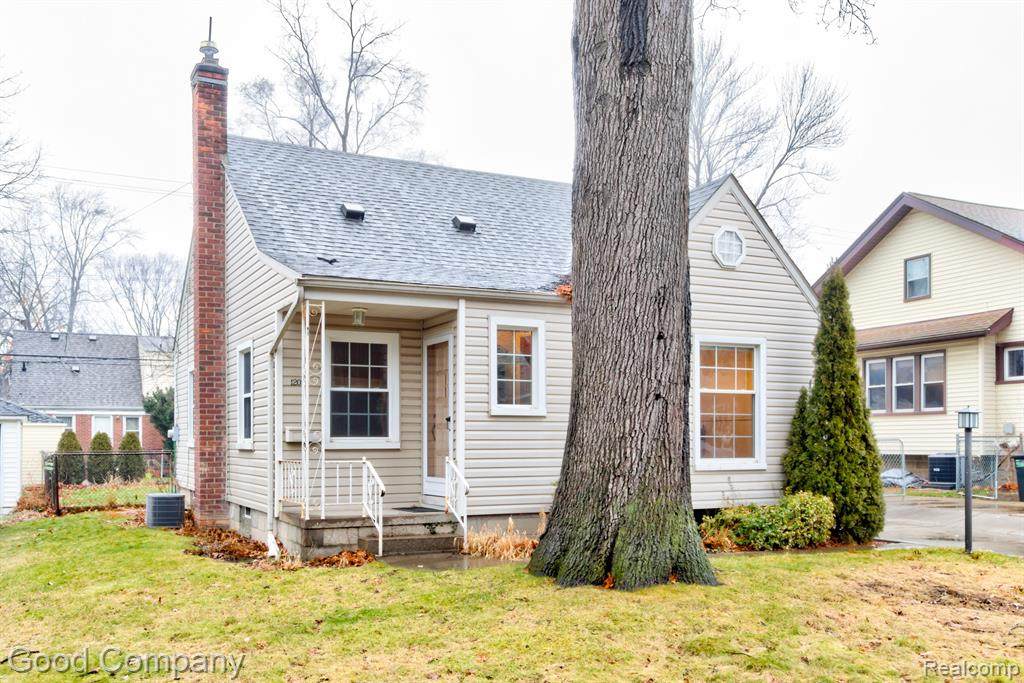 1209 5TH Street - Photo 1
