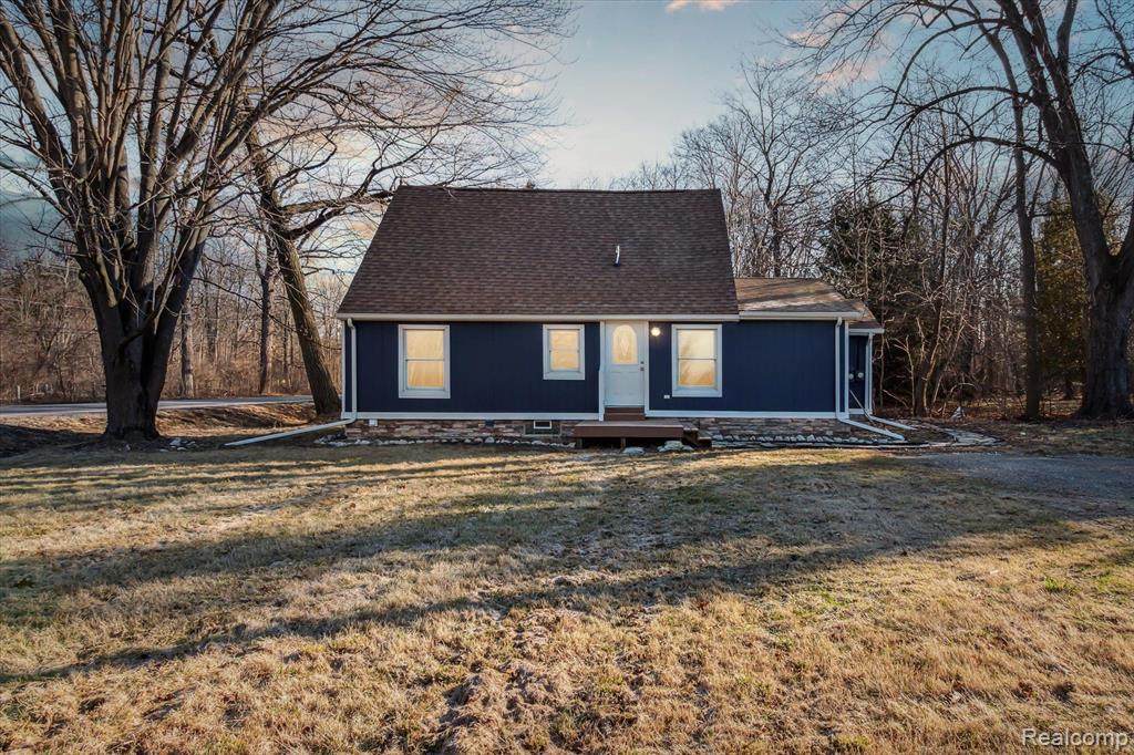 517 Romeo Road - Photo 1