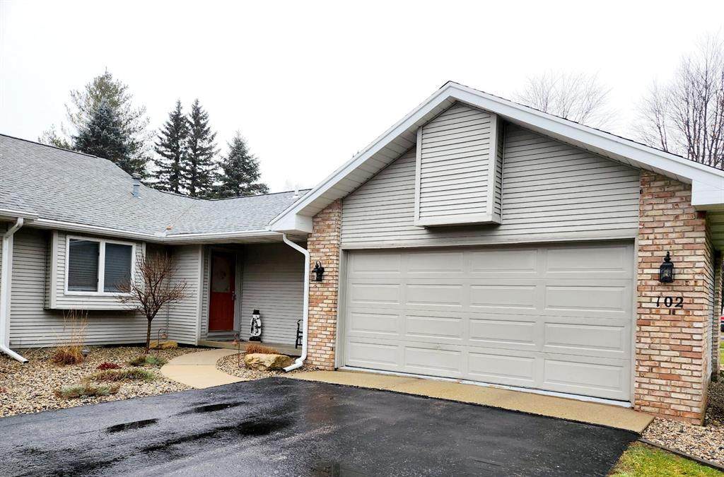102 Gatehouse Drive - Photo 1