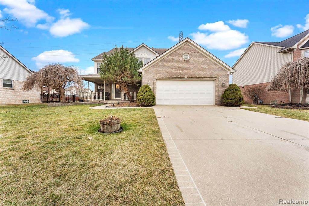 23632 Oakleigh Avenue - Photo 1