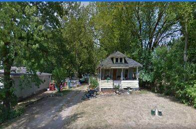 369 32nd Street - Photo 1