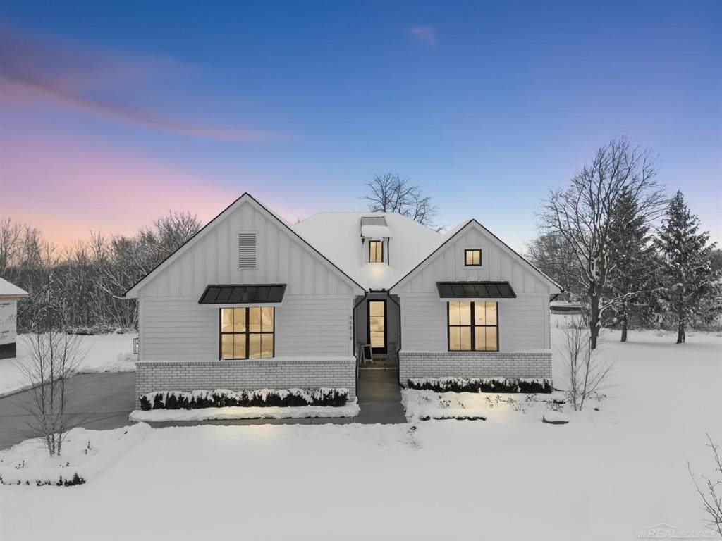 66819 Meadowlands Court - Photo 1
