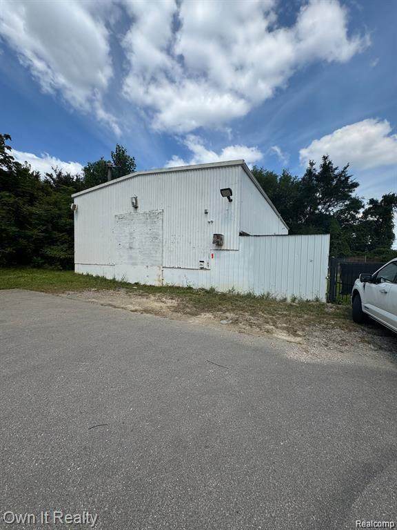 8060 Holmes Street - Photo 1