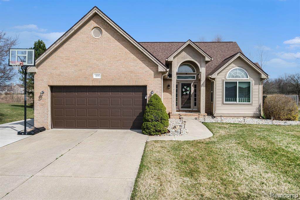 4181 Maplewood Meadows Avenue - Photo 1