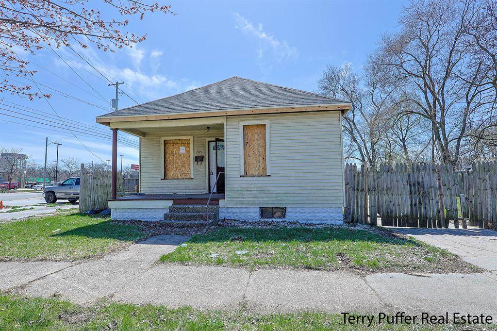 785 Allen Avenue - Photo 1