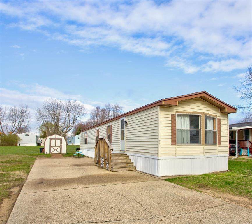 3611 Butternut Drive - Photo 1