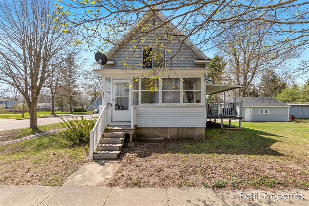 838 Dibble Street - Photo 1