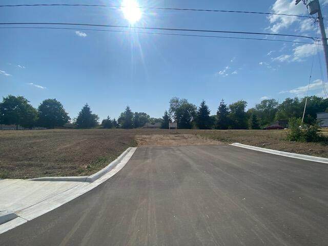 512 Broadway Street - Photo 1