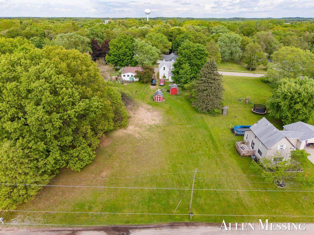 740 Crawford Street - Photo 1