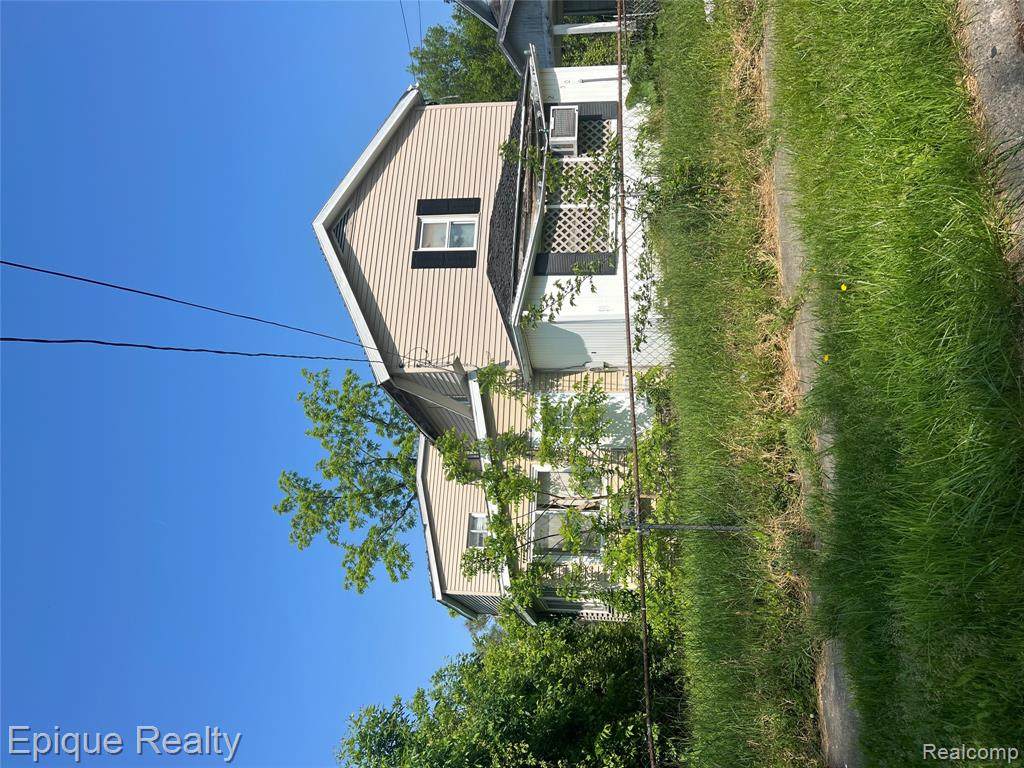 2050 Ferris Avenue - Photo 1