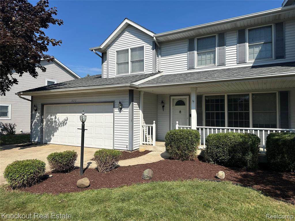 622 Schleier Street - Photo 1