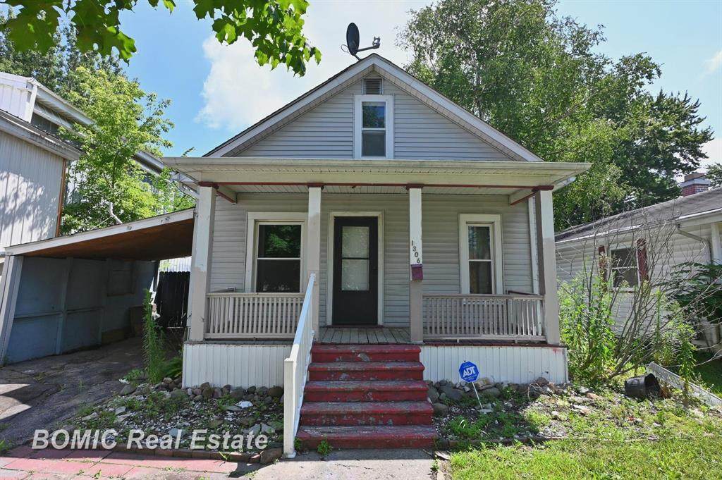 1306 Wheeler Street - Photo 1