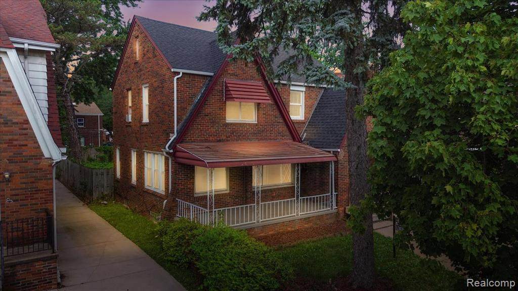 13985 Saint Marys Street - Photo 1