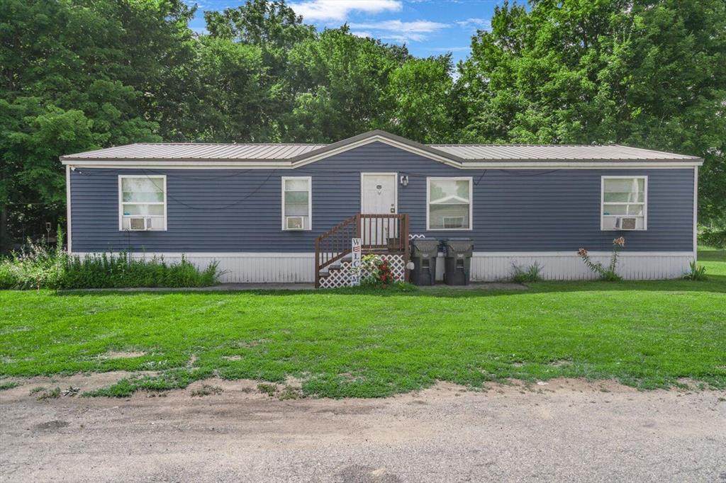 950 Lafayette Street - Photo 1