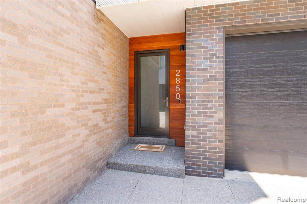 2850 John R Street - Photo 1