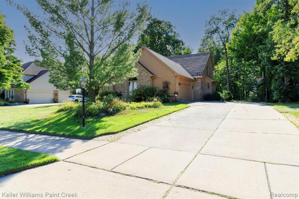 6481 Basswood Drive - Photo 1