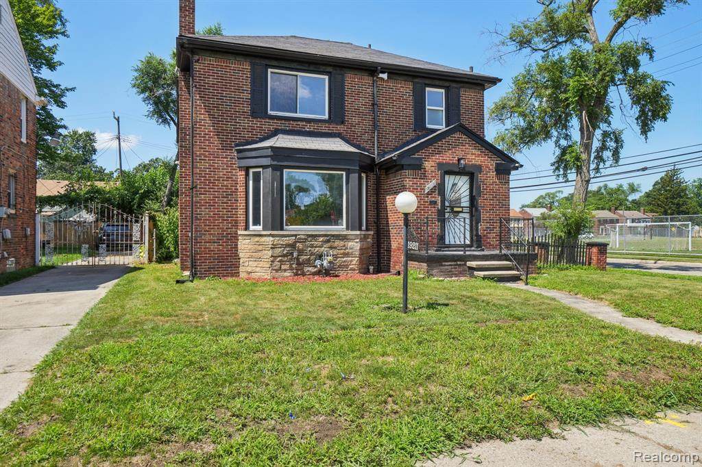 19211 Birwood Street - Photo 1