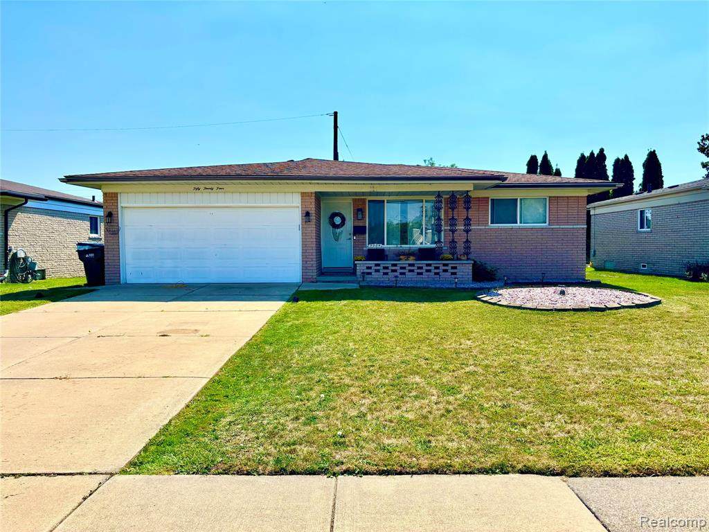 5024 Bristor Drive - Photo 1