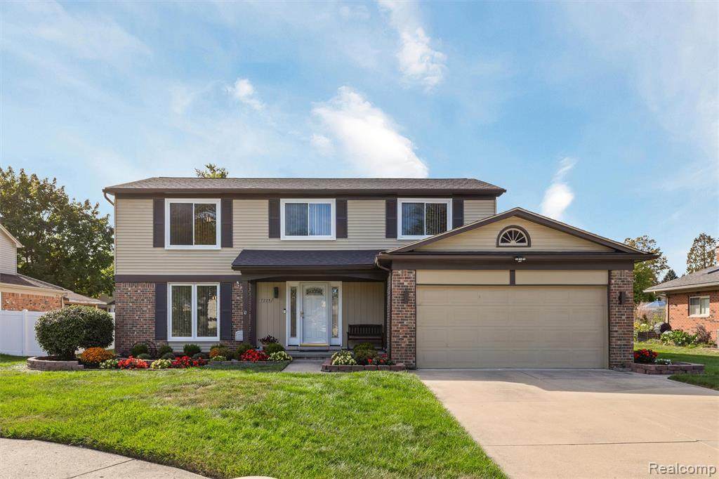 7225 Camelia Court - Photo 1