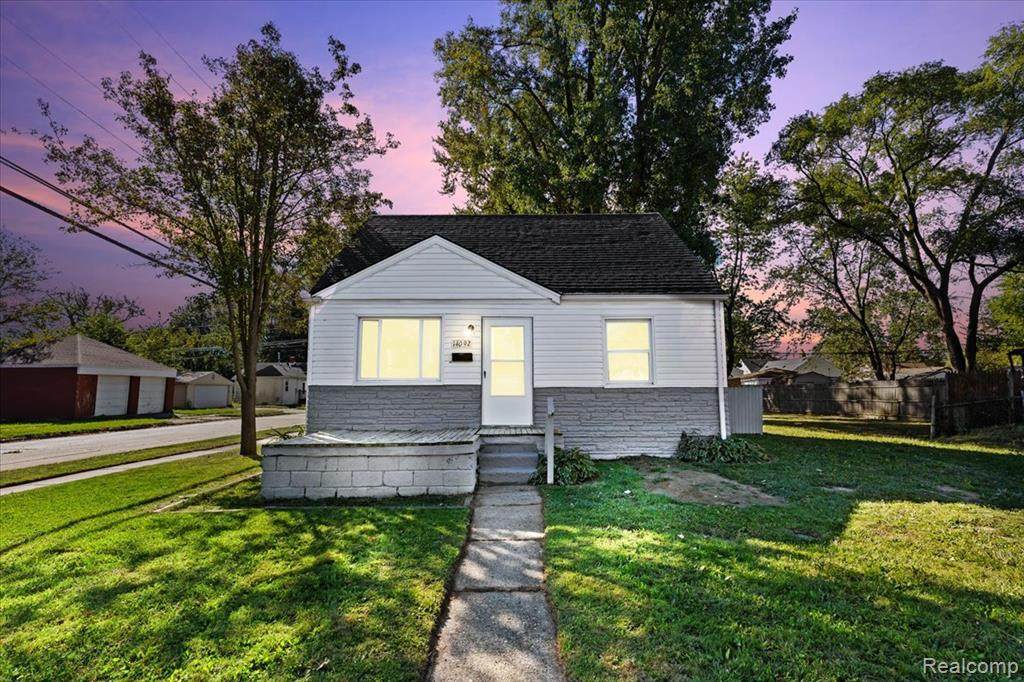 14092 Knox Avenue - Photo 1