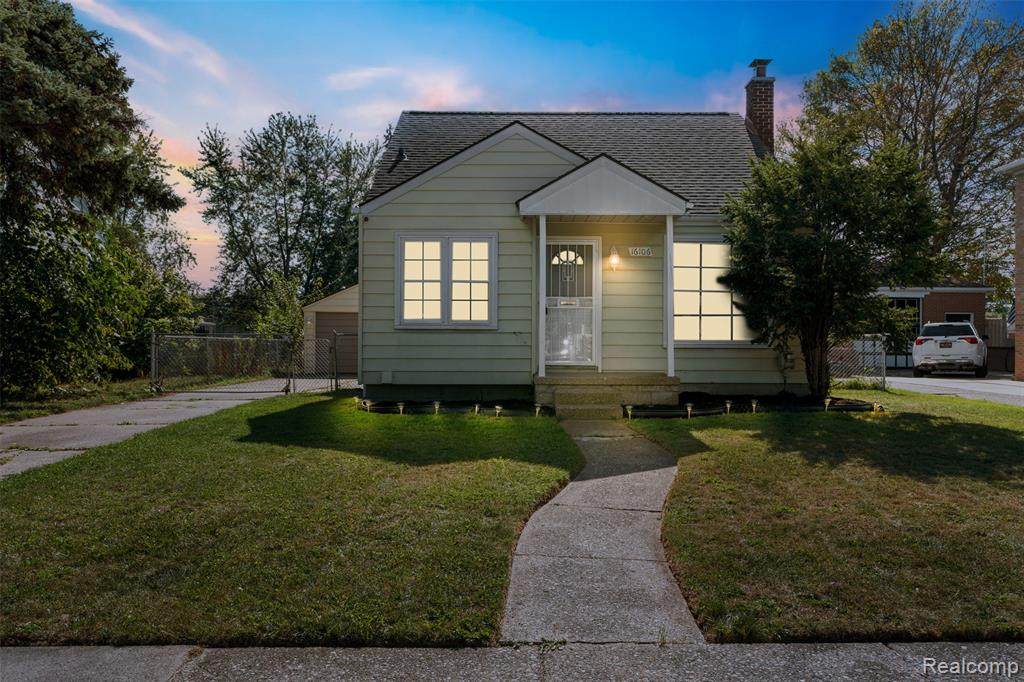 16106 Chesterfield Avenue - Photo 1