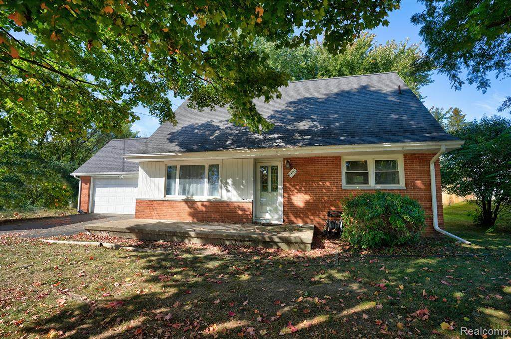 2496 Ketzler Drive - Photo 1