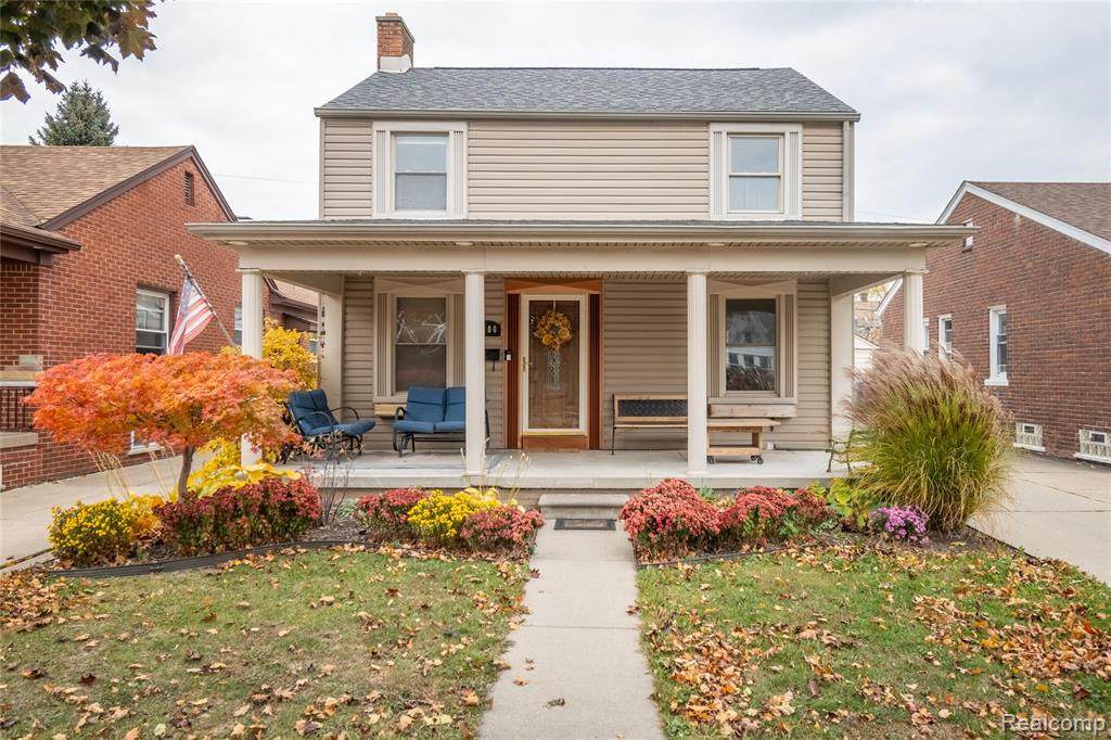 6600 Payne Avenue - Photo 1