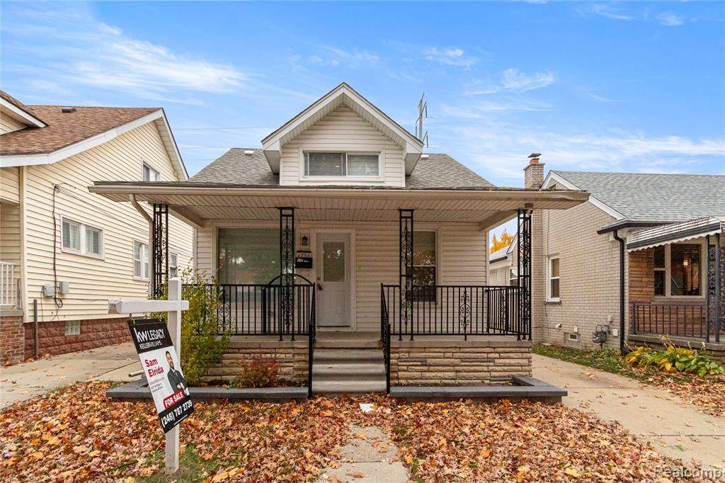 4736 Curtis Street - Photo 1