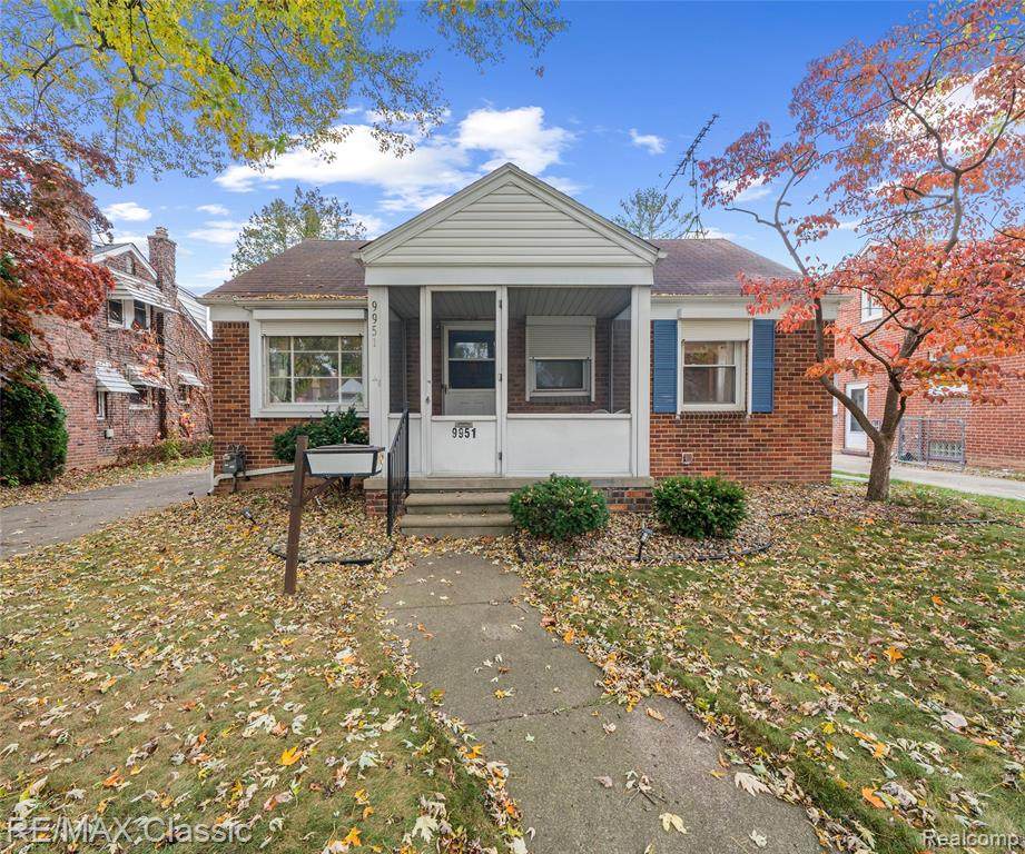 9951 Berwyn - Photo 1