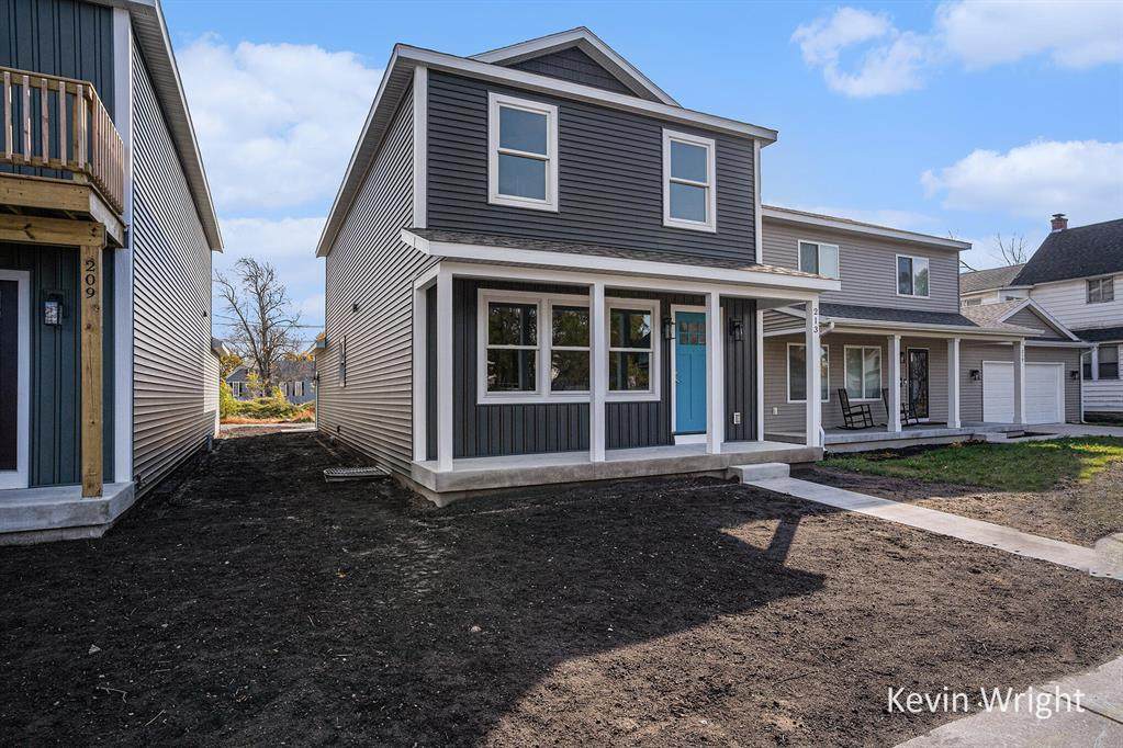 213 Merrill Avenue - Photo 1