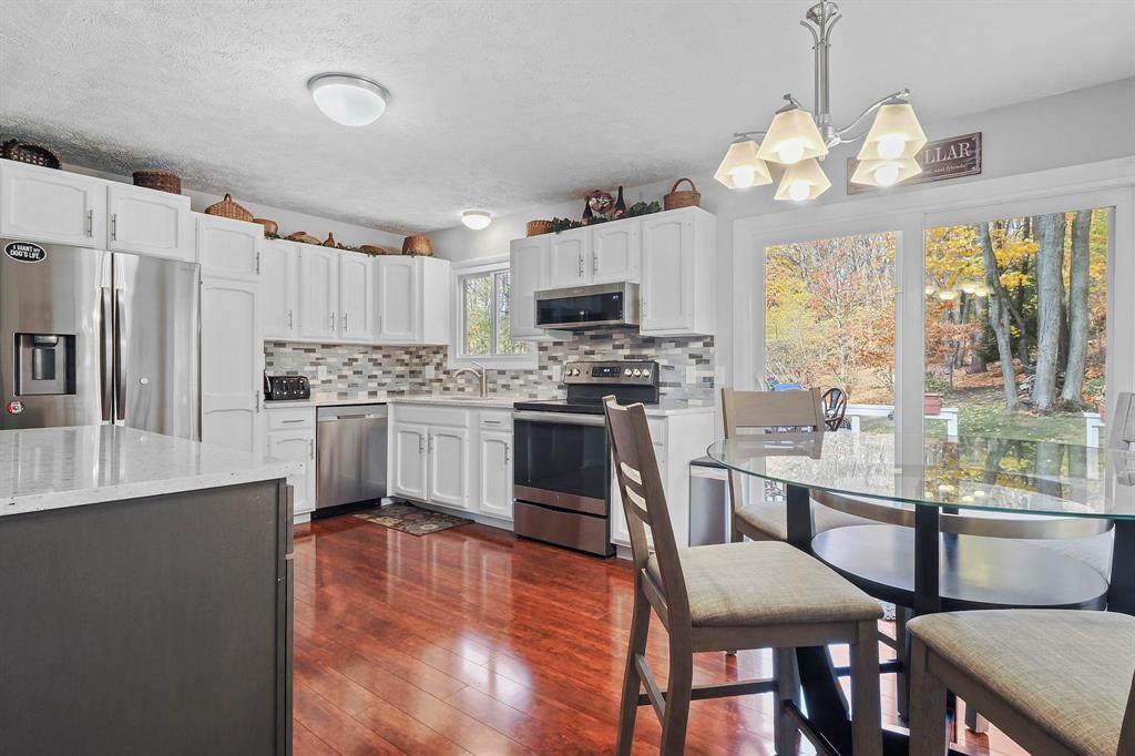 3841 Manchester Road - Photo 1