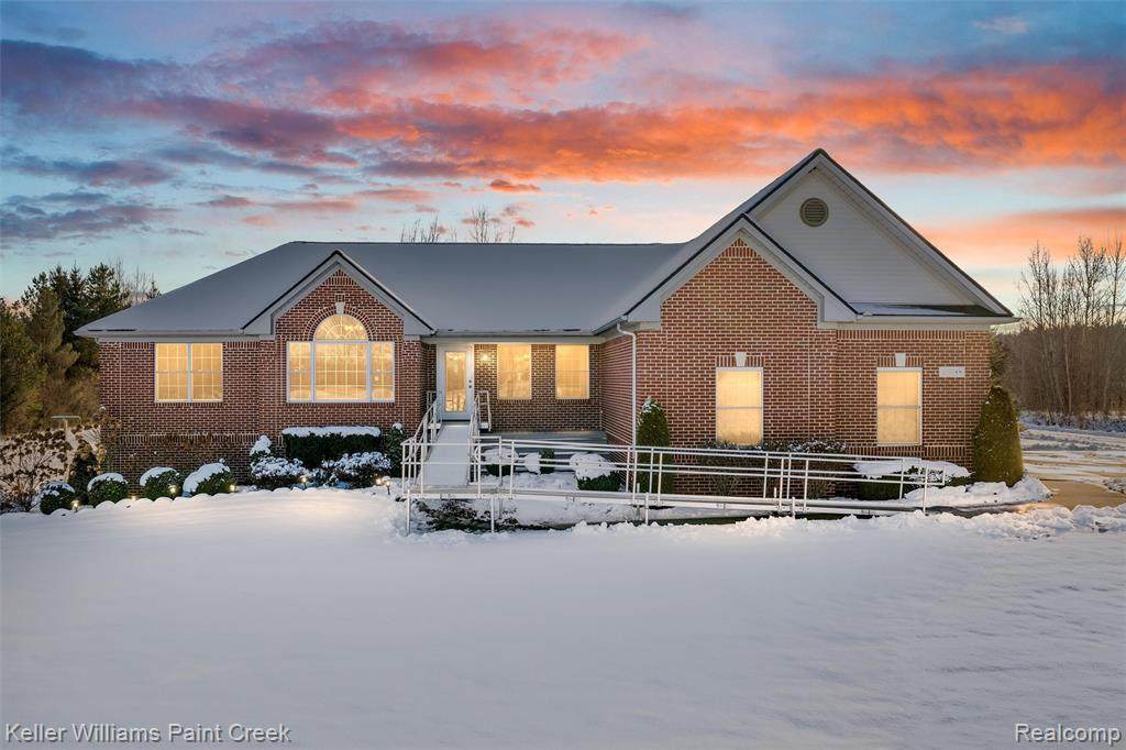 15289 Imlay City Road - Photo 1