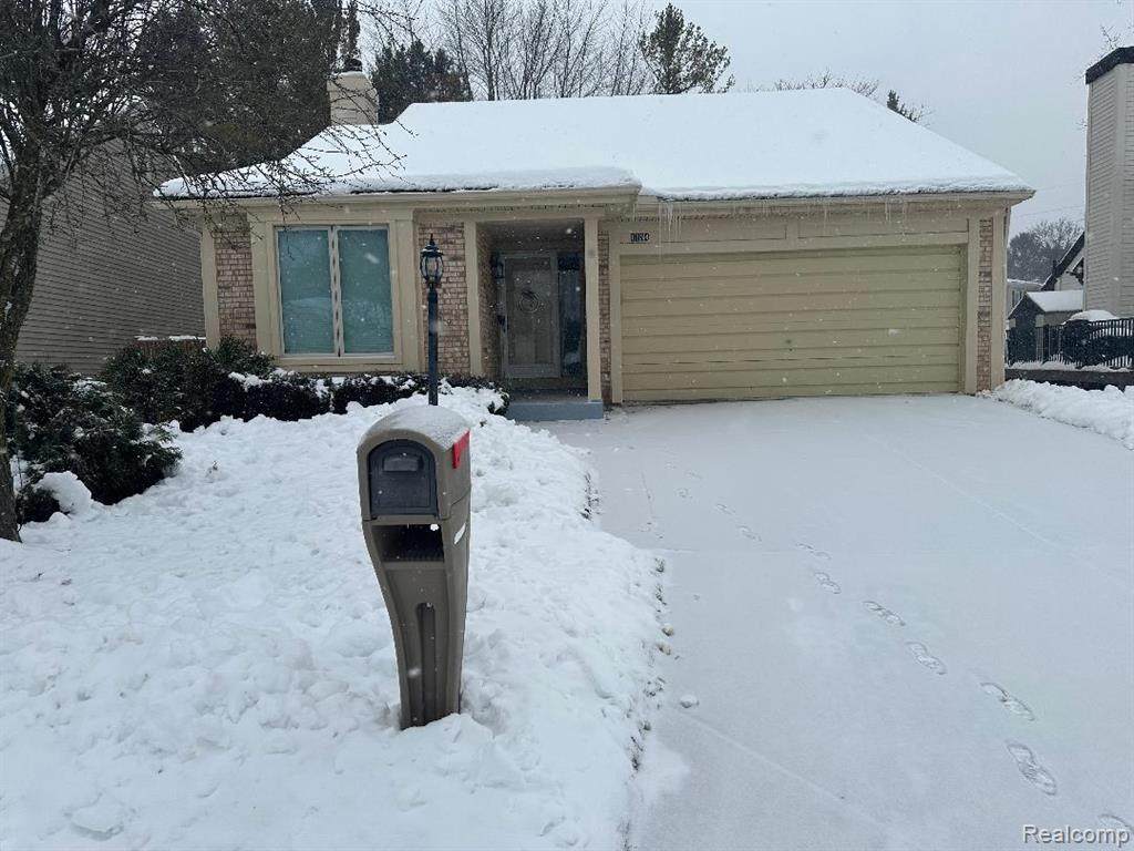 1634 Fielding Drive - Photo 1