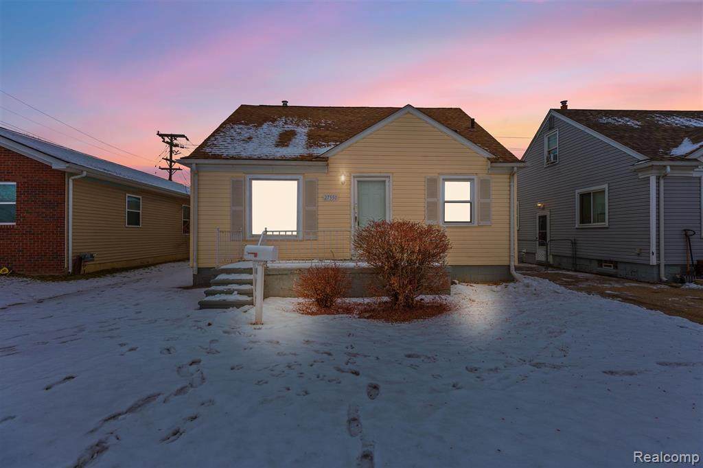 27550 Garfield Street - Photo 1