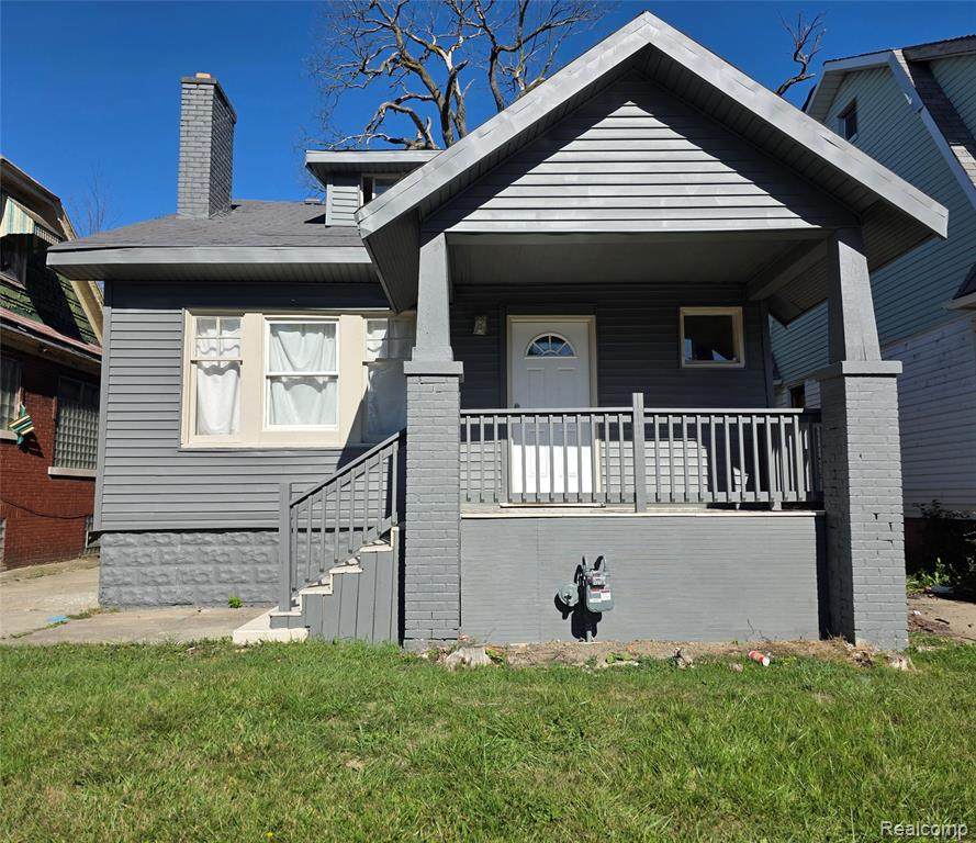 2530 Fullerton Street - Photo 1