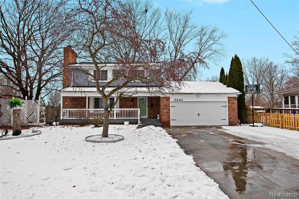 52411 Washington Street - Photo 1