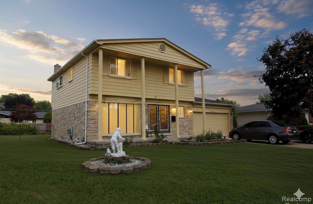 36368 Tulane Drive - Photo 1