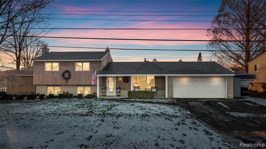 38027 Mallast Street - Photo 1