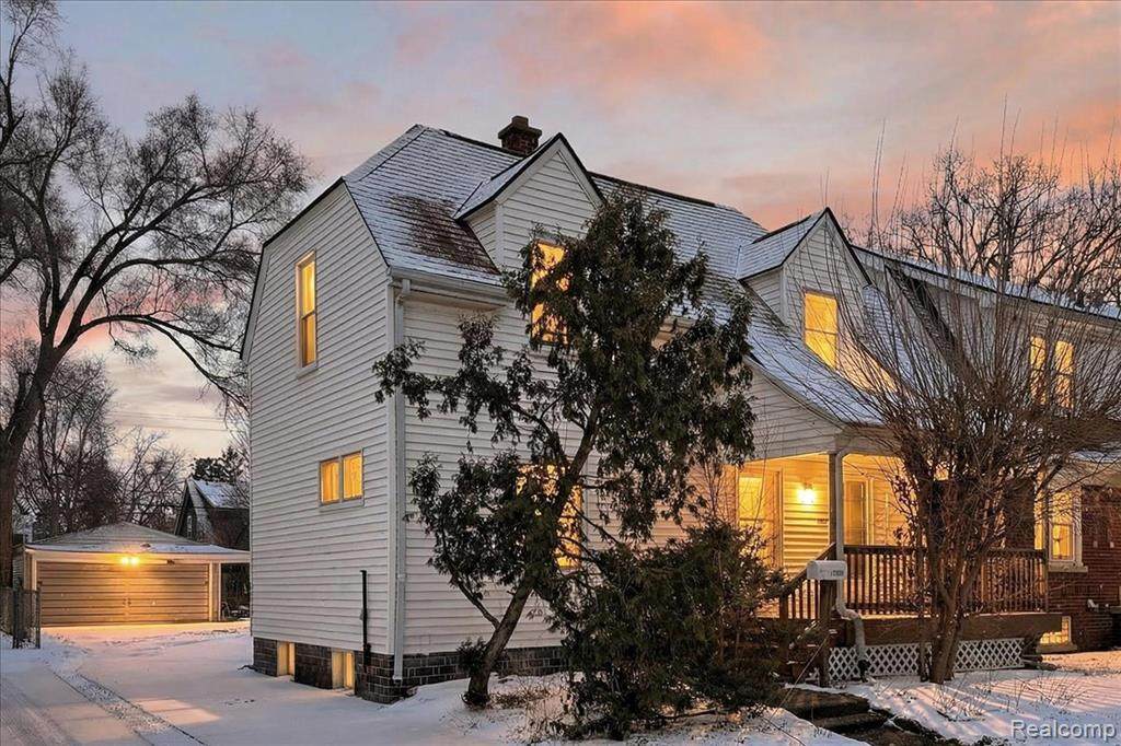 1010 Pearson Street - Photo 1