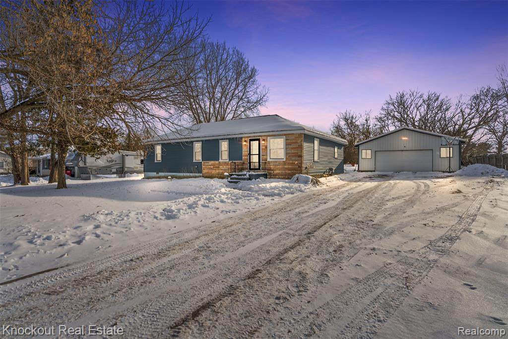 1268 Dodge Road - Photo 1